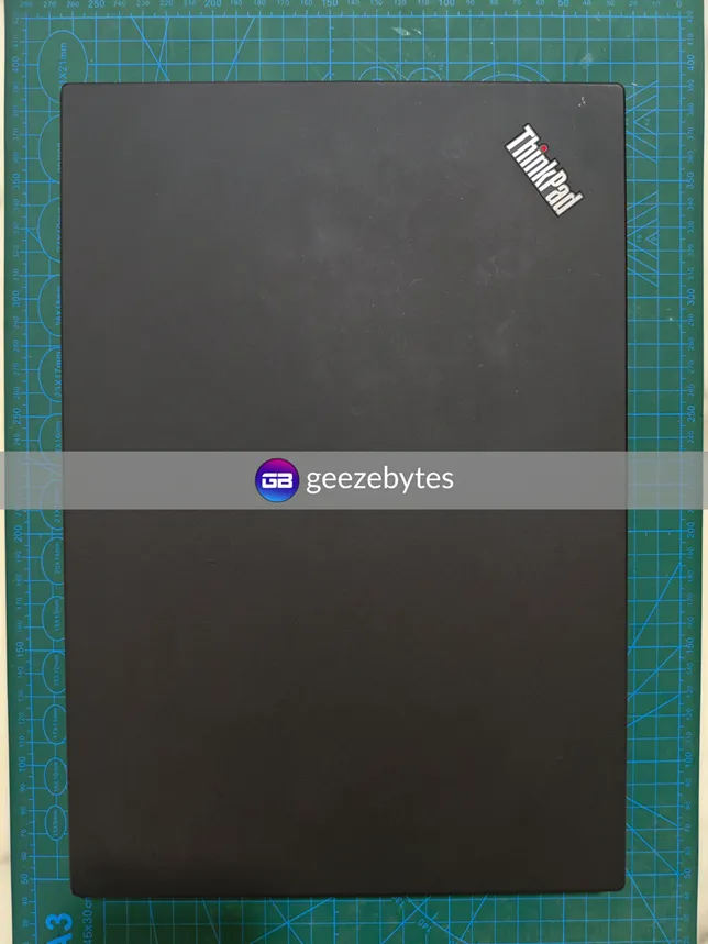 Lenovo ThinkPad T14 (11th Gen Intel® Core™ i5) - Image 2